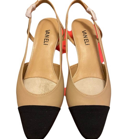 Vaneli Aliz Two-Tone Tan and Black Slingback Heels Size 7 - Picture 9 of 15